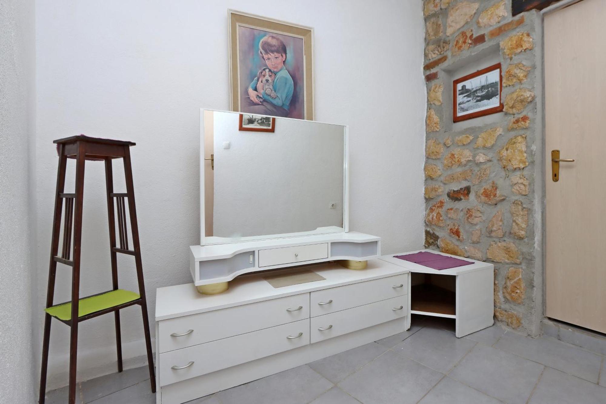Apartment With A Parking Space Senj - 5571 Senj (Lika-Senj)
